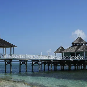  Lodge Kamalame Cay Bahamas